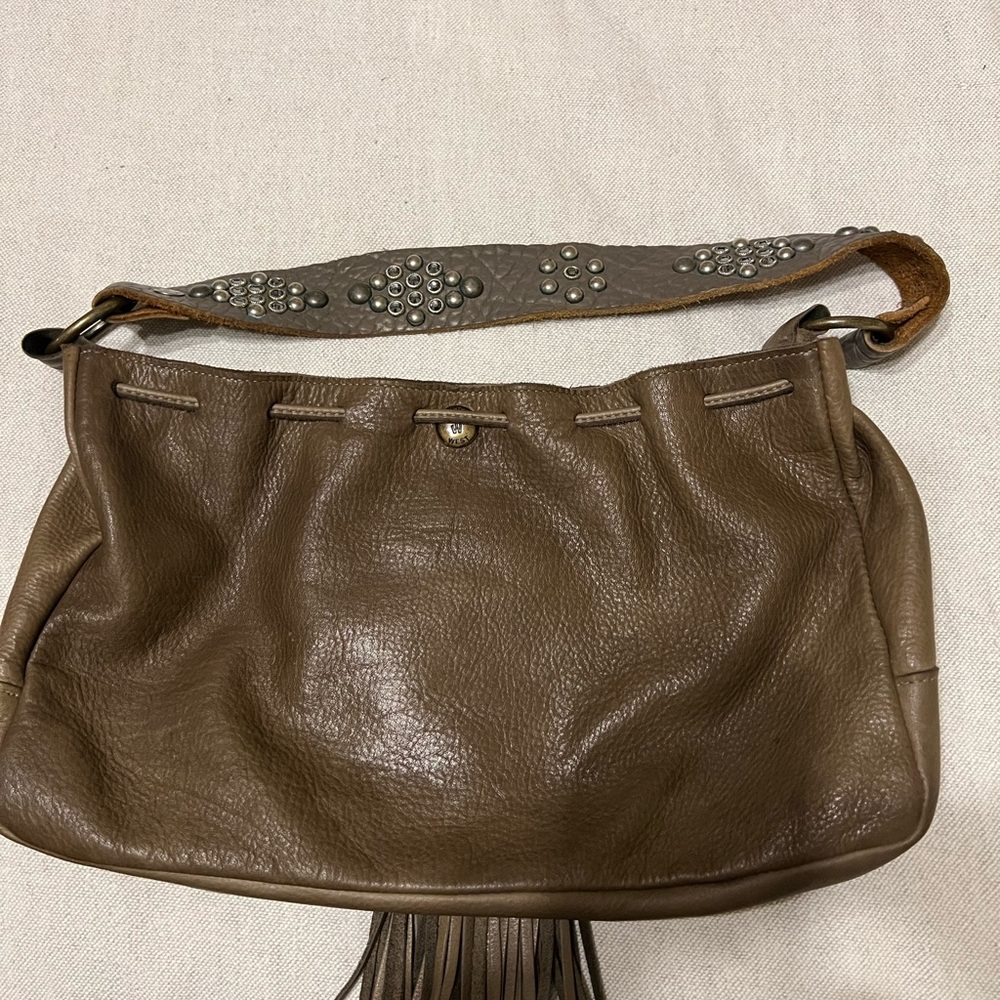 Two Bar West McFadin Leather Shoulder Bag - Picture 3 of 13